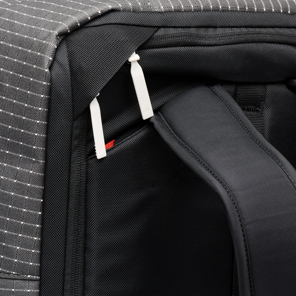 Stonehauler 40 L Travel Pack