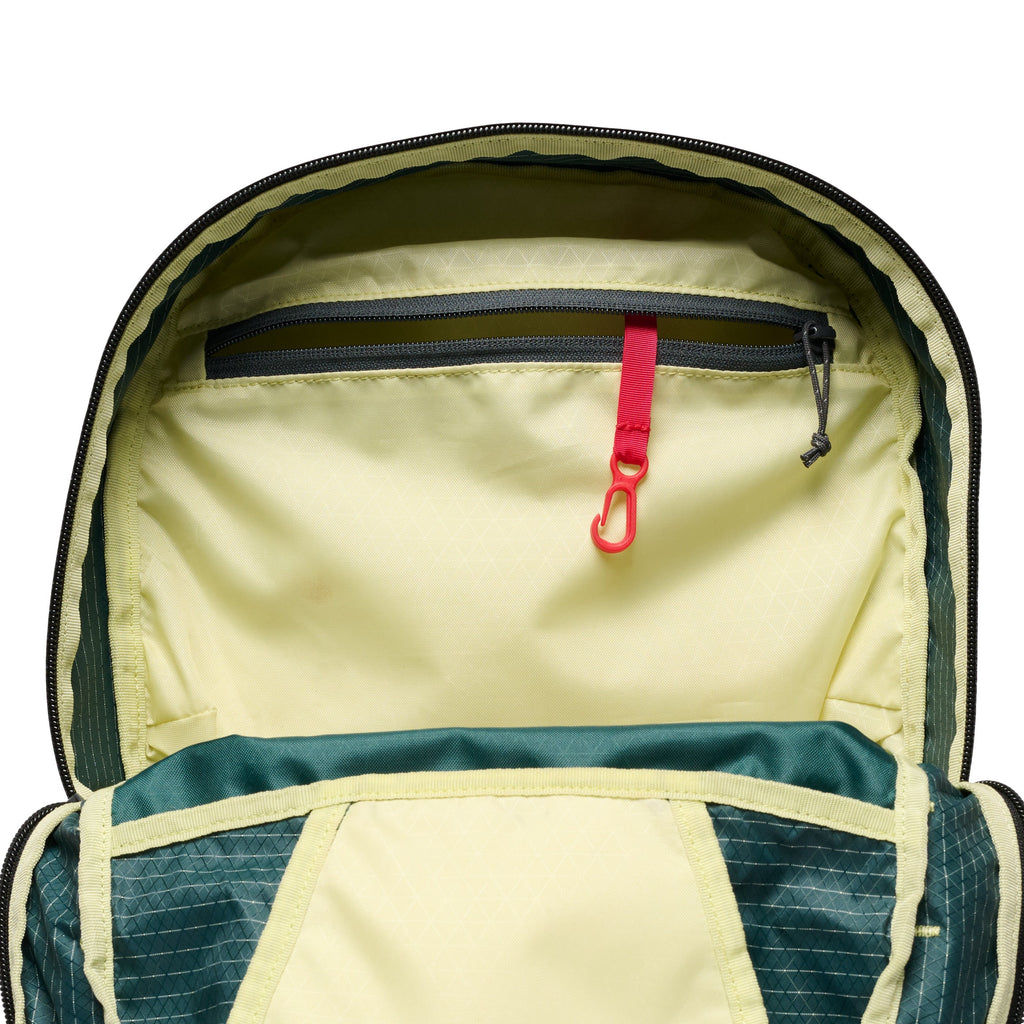 Women's Pursuit 15 Backpack