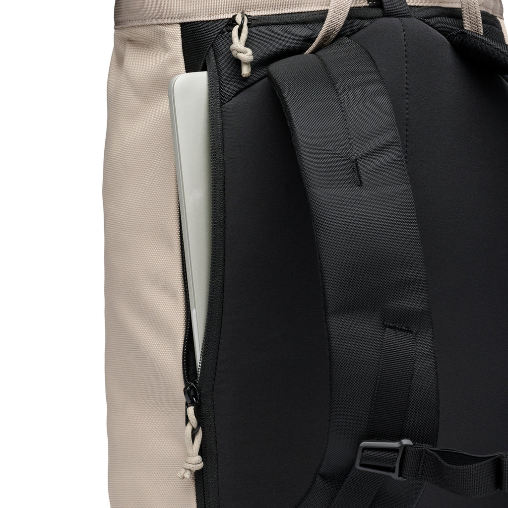 Street Creek 24 Backpack