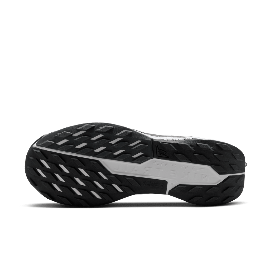 Women’s React Pegasus Trail 5 (001 - Black/White-Anthracite-Wolf Grey)