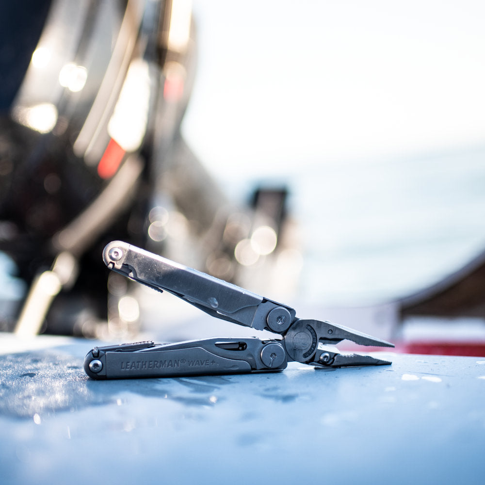Leatherman Wave + Pliers Multi-tool