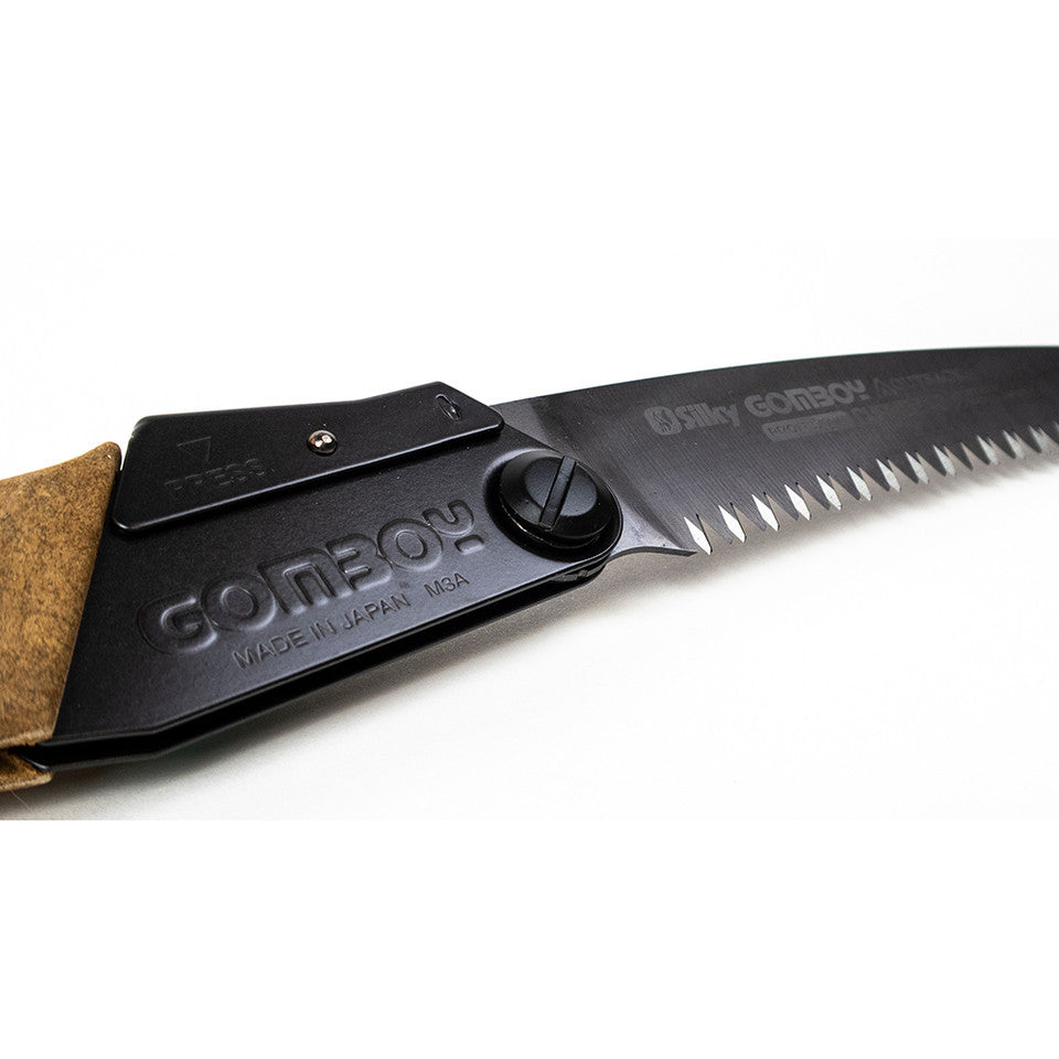 Silky Gomboy Pro Hand Saw Outback Edition 240 - Curved - Large Teeth (752-24)