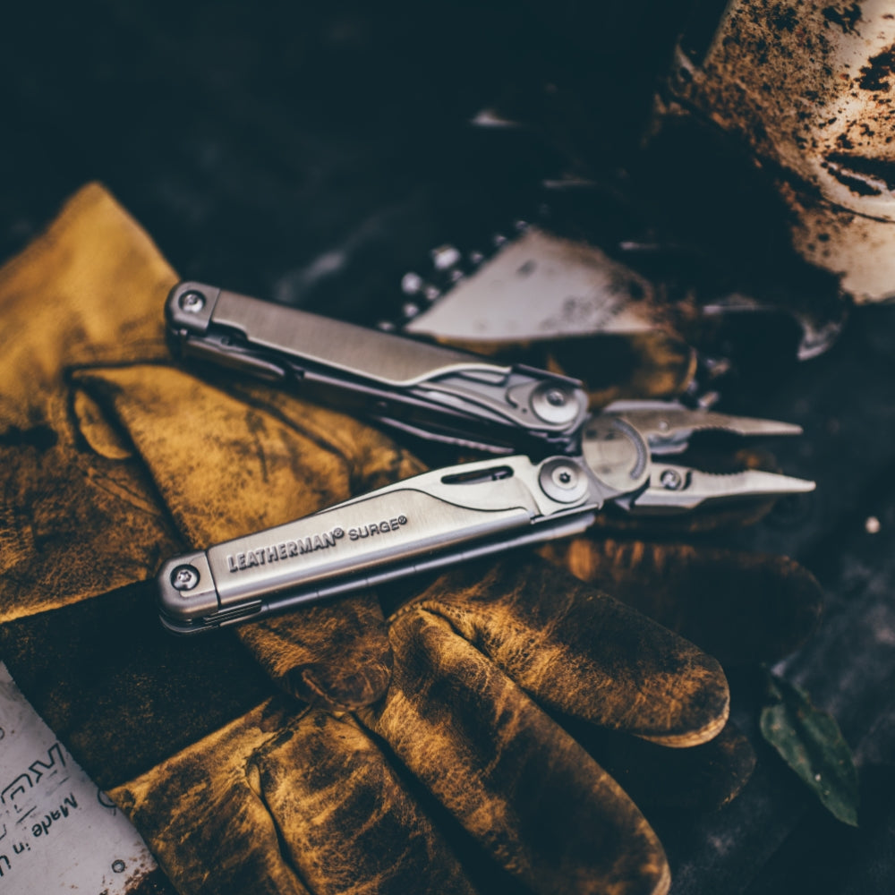 Leatherman Surge Pliers Multi-tool